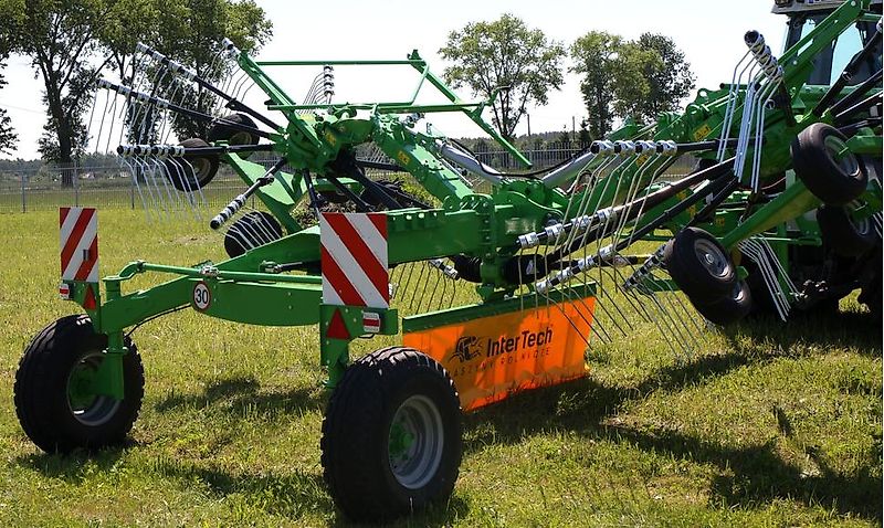 Inter Tech Schwader / Zwei-Rotor-Schwader / 8m