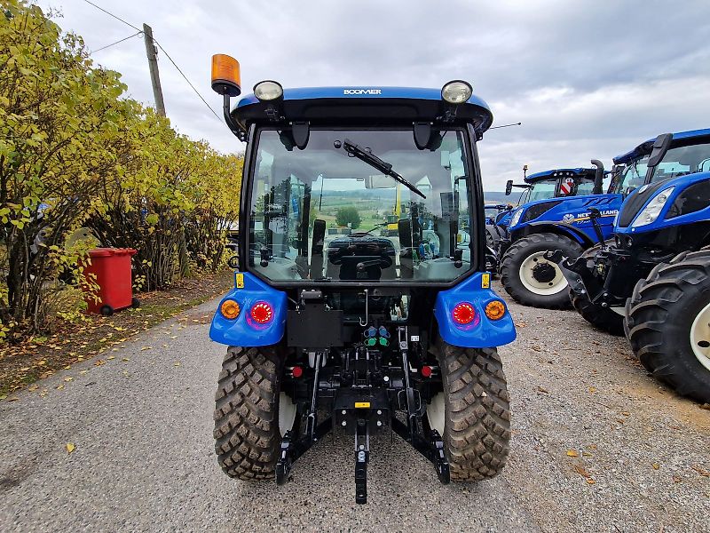 New Holland Boomer 40