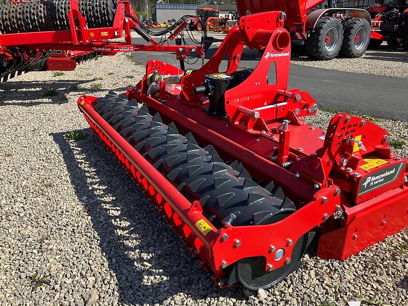 Kverneland H-Serie 300