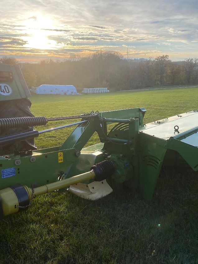 Krone Easy Cut R 320 CV