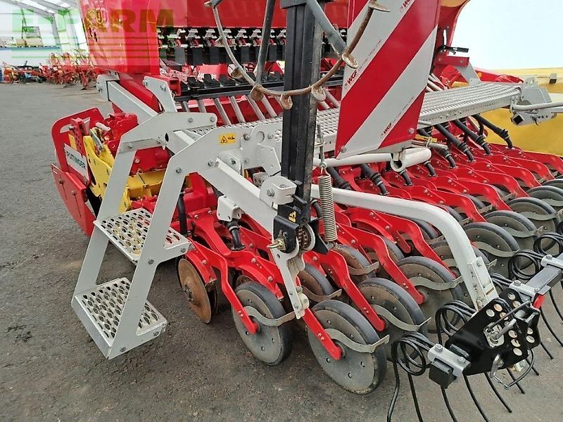 Pöttinger lion 3002 + vitasem 302 add