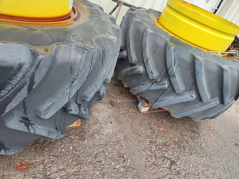 Continental Zwillingsräder 650/65 R 34