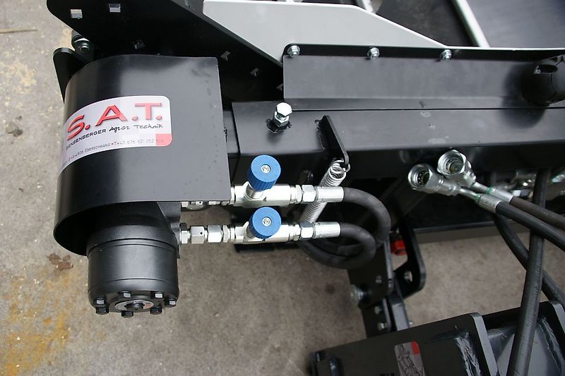 SAT Aktion-Rundballenabroller-NEU