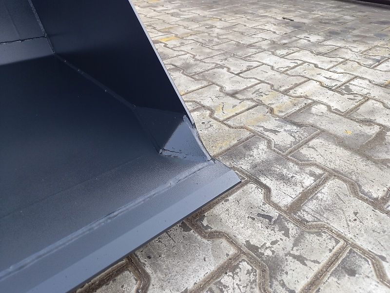 RADSTAL Schaufel Volumenschaufel Manitou / JCB / Merlo 2,3 m