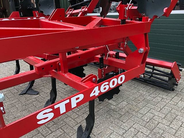 STP 4600 met rol