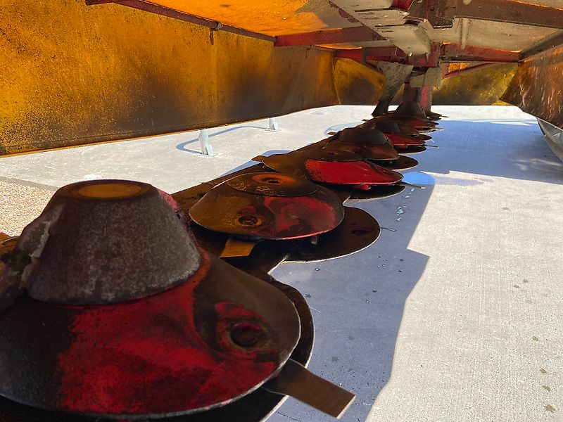 Pöttinger USED Pottinger Novacat 442 Mower For Sale