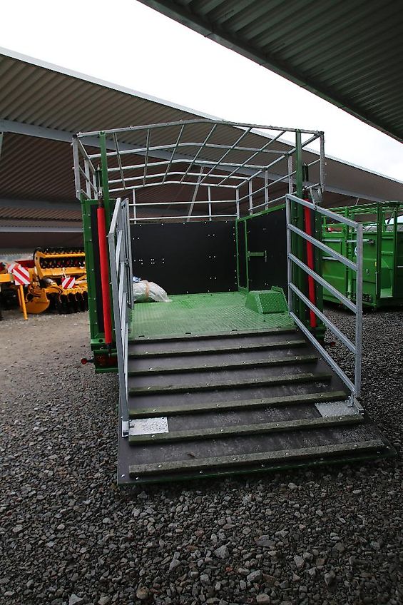 Pronar T 046 Viehanhänger 9 m²