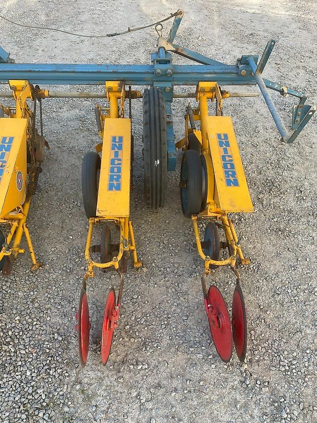 Kleine Unicorn Rübensägerät