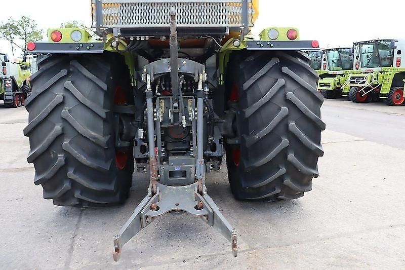Claas XERION 4000 SADDLE TRAC+ZUNHAMMER