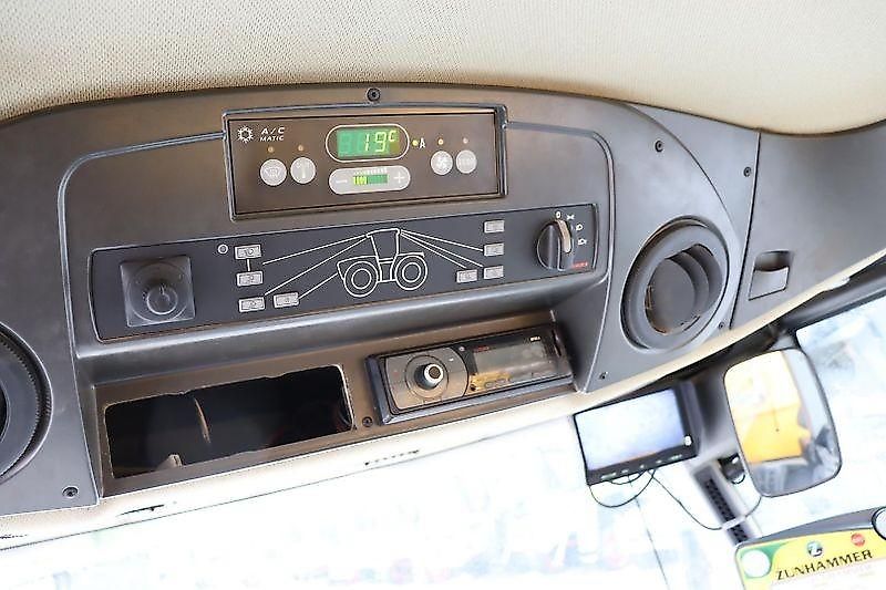 Claas XERION 4000 SADDLE TRAC+ZUNHAMMER