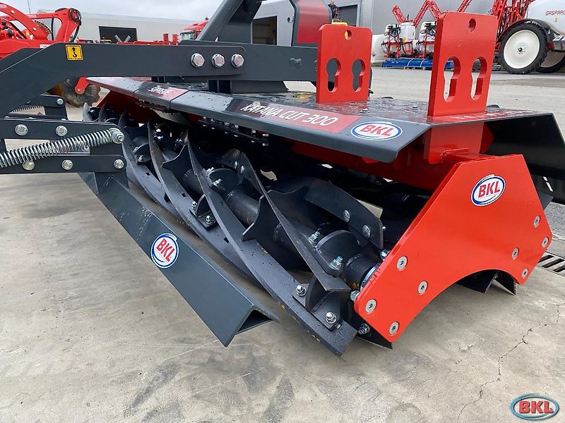 DA Landtechnik KATANA CUT 300