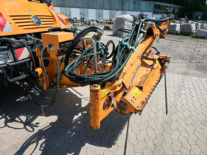 mulag MRM 300 Randstreifenmäher Leitpfostenmähgerät Böschungsmäher Böschungsmulcher Unimog 400 300 500 423 430 318 530 Mulchgerät