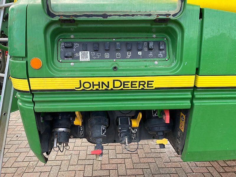 John Deere R962I