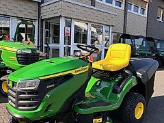 John Deere X147R