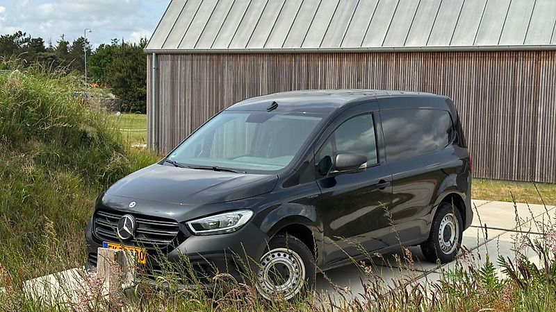 Mercedes-Benz eCitan // elektro elektro