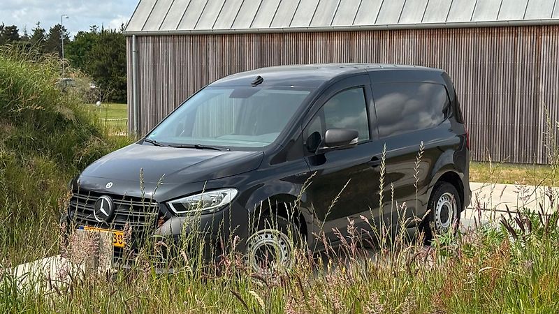 Mercedes-Benz eCitan // elektro elektro