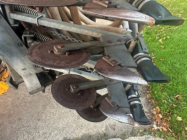 Veenhuis VMB 7500 + bemester slootsmid