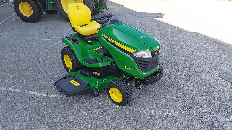 John Deere X380