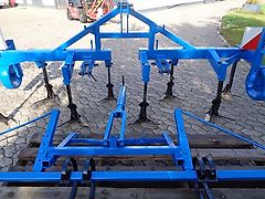 Köckerling Köckerling Frontgrubber 2 balkig mit 8 Stielen Ausführung in Flügelscharen mit Stützrädern & als Heckgerät optional mit gefederten Zustreichern in Dreipunktanbau