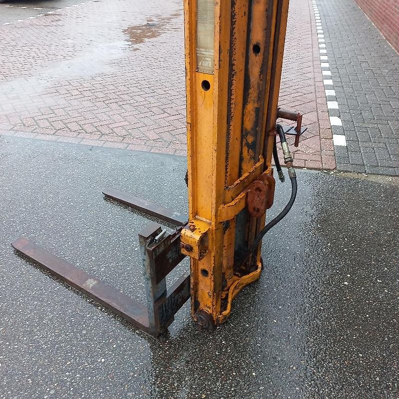 Matral L155 hefmast met vorken