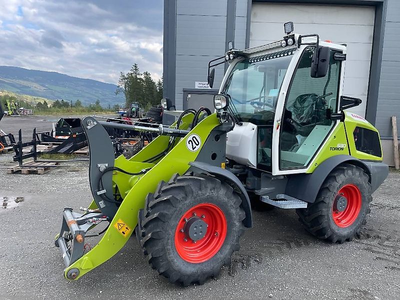 Claas Torion 530