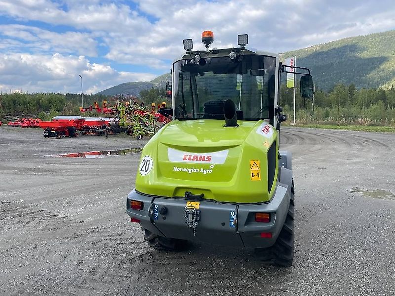 Claas Torion 530