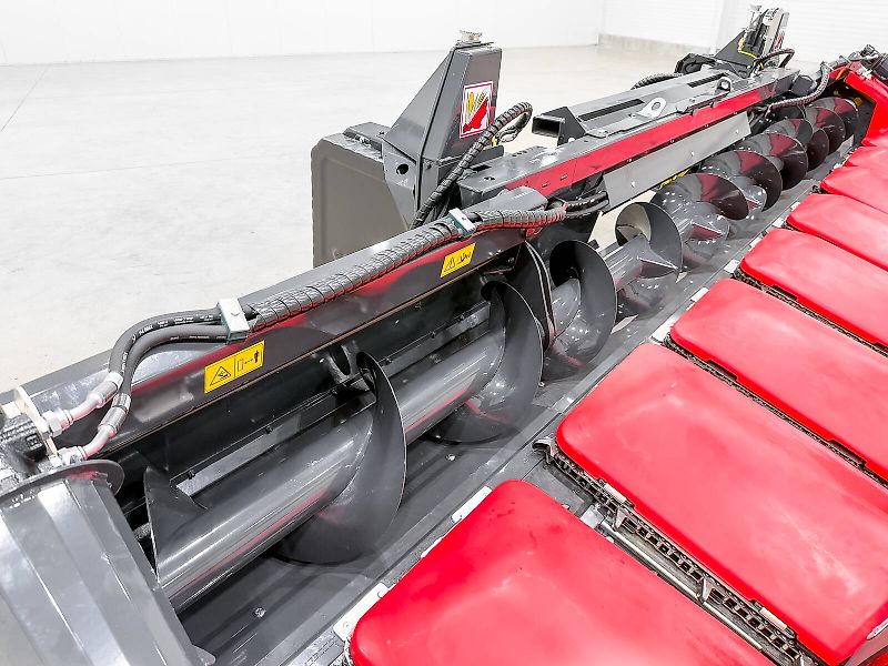 Capello Quasar R8 8 row (75 cm), foldable corn header for John Deere combines