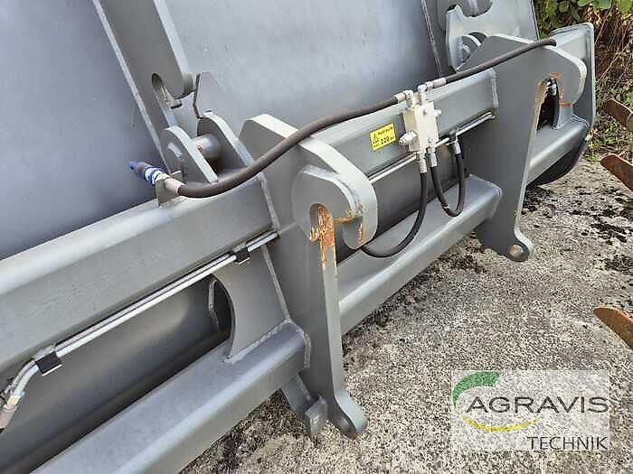 Bressel und Lade HOCHKIPPSCHAUFEL XXL 3,0 M TORION