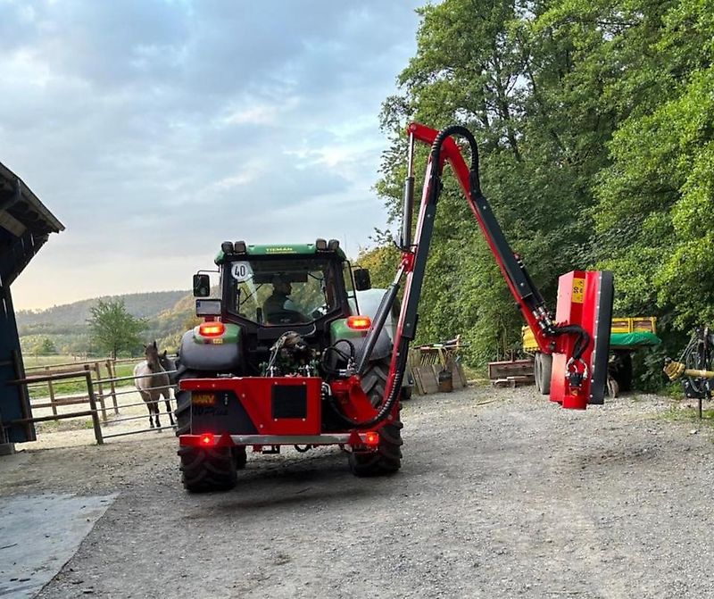 Omarv Böschungsmulcher Auslegemulcher Auslegemäher Mulcher