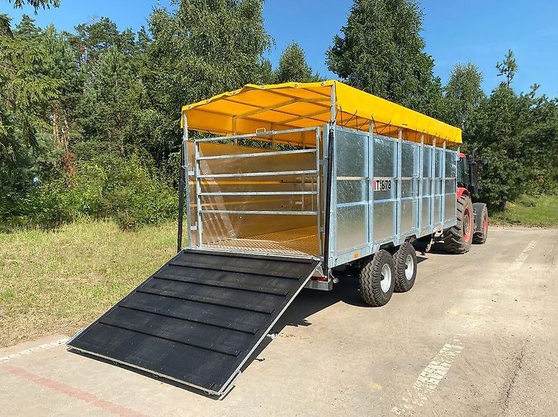 Cynkomet Viehanhänger / Livestock trailer / Remorque bétaillère / Przyczepa do przewozu zwierząt