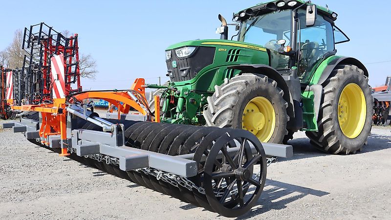 AgroXX AgroXX FRONTPACKER--6.0 m Hydro mit Lenkbock - 700mm Ringe--