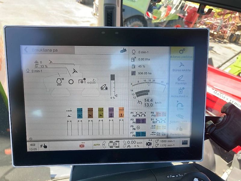 Claas XERION 5000 TRAC TS