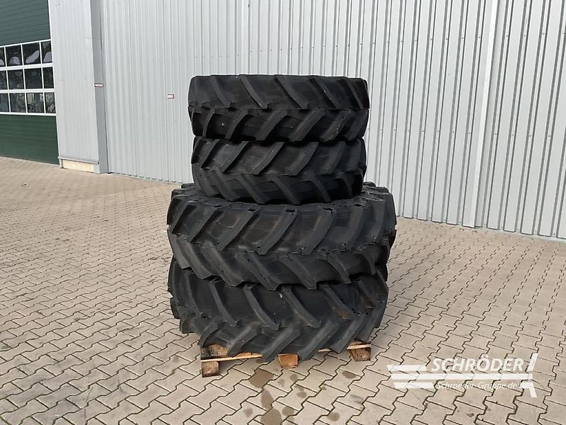 Massey Ferguson 2X 380/70 R24 + 2X 480/70 R34 | NEU