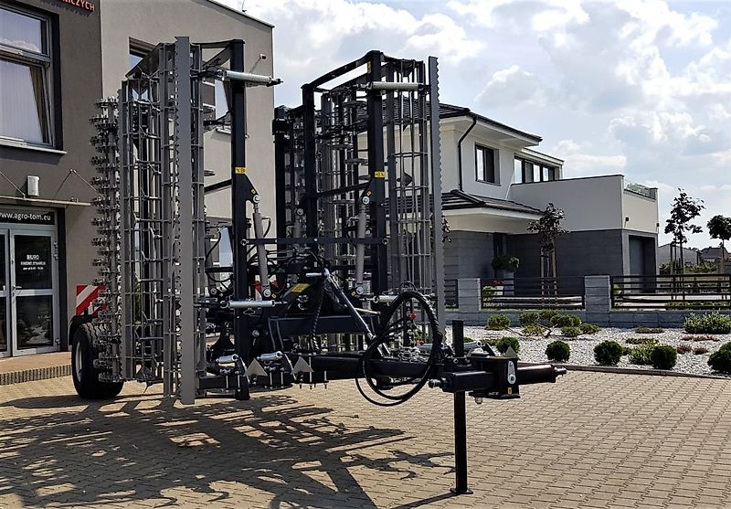 MD MD AGT Saatbettkombination UPH 4 m, 4,5 m, 5,0 m, 6,0 m hydr. klappbar