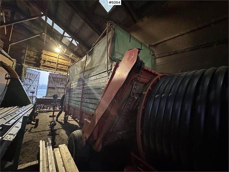 Kverneland Avlesservogn