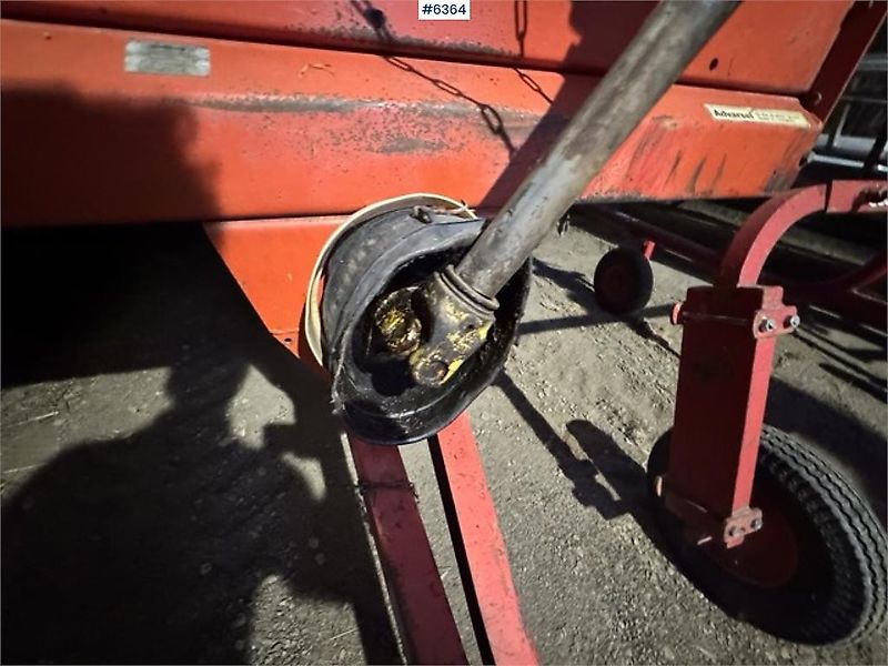 Kverneland Avlesservogn