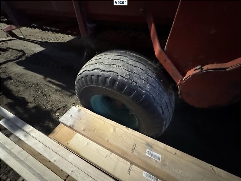 Kverneland Avlesservogn