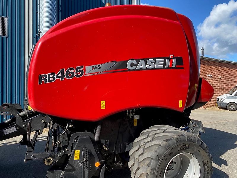 Case IH RB 465 MED SNITTERR