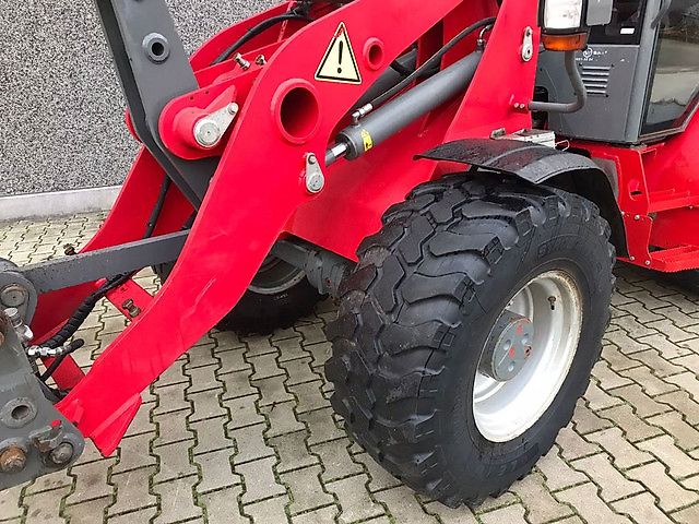 Weidemann 4070 CX80LP
