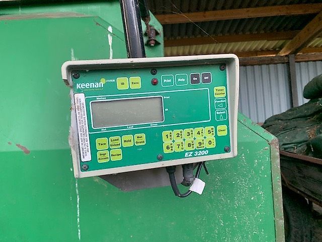 Keenan Futtermischwagen Klassic II FP 140 Paddelmischer