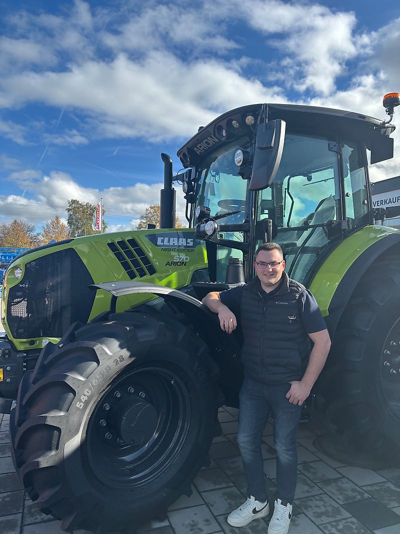 Persona de contacto Sr. Sam Kleyr